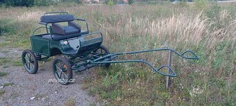 Bryčka, kočár, malý nákladní koňský povoz, - 2