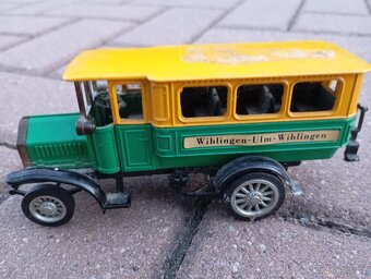 Sberatelsky auto - 2