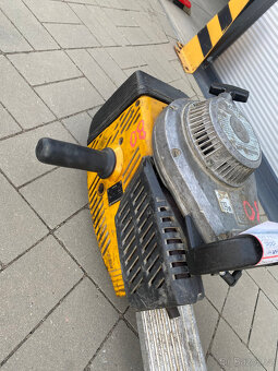 BOURACÍ KLADIVO Wacker Neuson BH24 - 2
