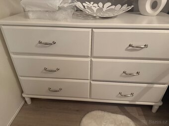 Bílá Komoda-styl ikea - 2