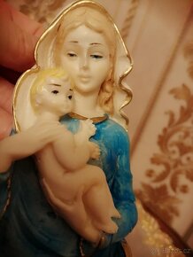 Starožitna porcelánová kropenka s Pannou Marii. - 2
