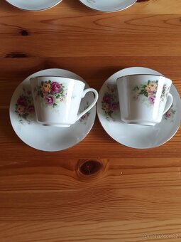 Hrnečky - porcelán - 2