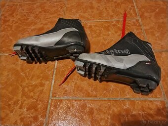 Boty na běžky vel. 34 - 2