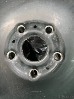 Plechové disky 16” 5x112 a zimní pneu 205/55/R16 Continental - 2