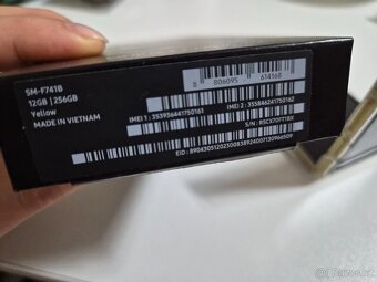 Samsung Galaxy Z Flip6 (F741B), 12GB/256GB Yellow - 2