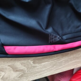 Krásně tepláky KUGO pro holčičku vel. 146 - 2