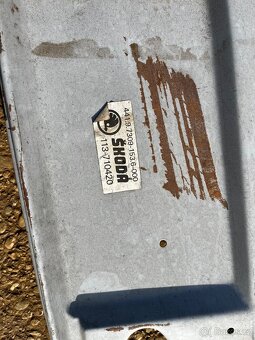 Zadní čelo Škoda 105, 120, 130 - 2