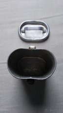 Starý vojenský ešus - 2