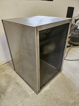 Nerezová gastro digestoř - 2