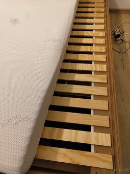 Postel 140x200 s rošty - 2