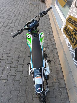 Pitbike Thunder 125cc 17x14 E-start zelená - 2