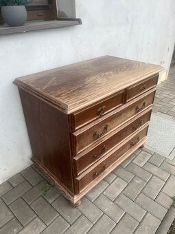 Prodám komodu/skříň - 2