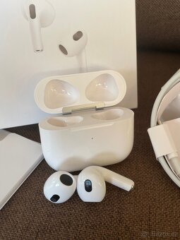 Airpods 3 - 2