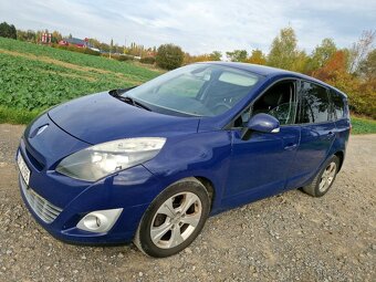 Renault Grand Scenic 2.0 dci 118 kw - 2
