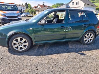 VW Golf IV 1,6i 16V 5-dveř. - 2