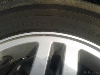 kola ford focus 1 - 2