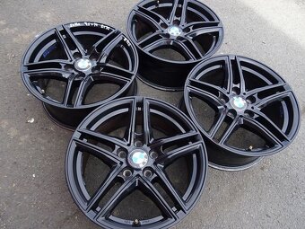 Alu disky pro BMW, 17", 5x120, ET 35, šířka 7,5J - 2