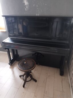Piano - August Förster - 2