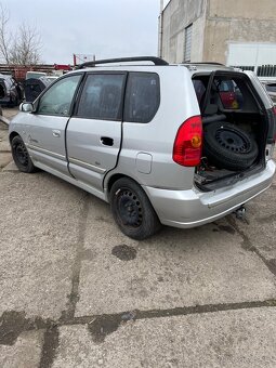 Mitsubishi Space Star 1.6i 2004 - 2
