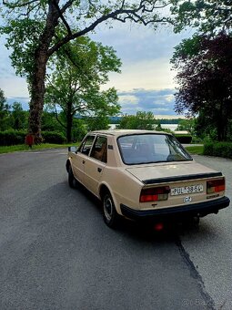 Škoda 105 - 2
