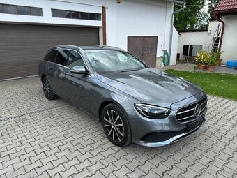 Mercedes benz E300De T 4matic 9G Tronic Avantarge - 2