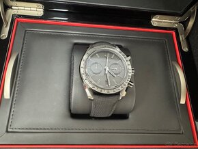 Omega Speedmaster - Dark Side Of The Moon - Black Black - 2