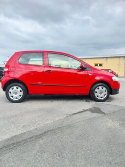 Volkswagen Fox - 2
