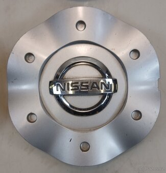 Sada středových krytek Nissan - 4ks - 2