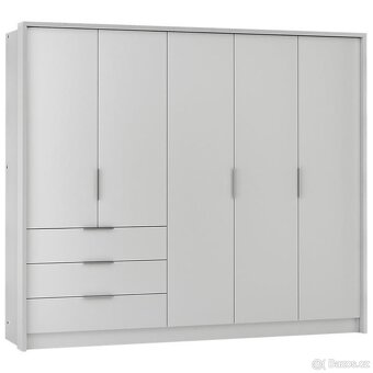 Skříň bílá velka nova - 2