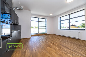 Prodej bytu 3+kk, 79,1m2, dvě terasy 132 a 58m2, park. stání - 2