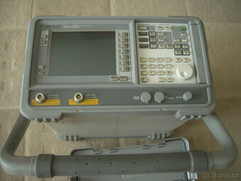 Hewlett Packard ESA-L1500A Spectral Analyzer - 2
