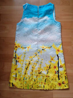 Dívčí šaty s Mášou vel. 134/140 - 2