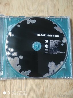 Kabát -Dole v dole - 2