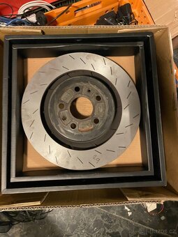 RacingLine Kotouče jsou použité. - 2