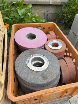 Brusné kotouče - 2