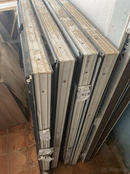 plasova okna 60 x 120 cm nová - 2