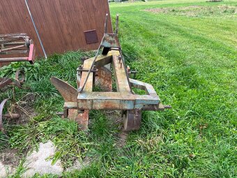 Dvouradličný pluh - 2