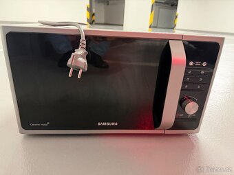 Mikrovlnná trouba Samsung MS23F301TAS - 2