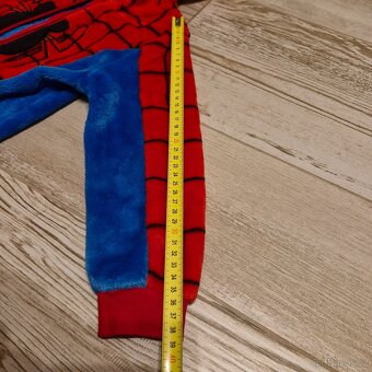 Pyžamo, overal Spiderman vel.110 - 2