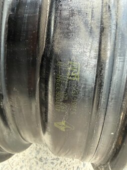 Prodám plechové dysky origo Renault 16" - 2