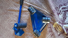 Stěhovaci pomucky - 2