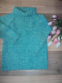 Teplý svetr pro holčičku 6-7 let - 2