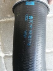 Taková hadice intercooler 1K0145834B - 2