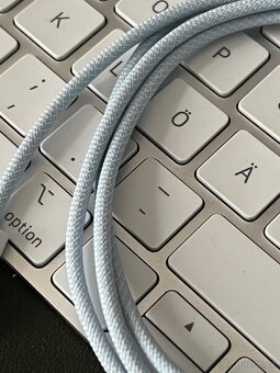 Apple USB-C / Lightning - modrá - 2