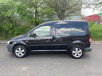 vw caddy life 1.9 tdi 77kw 12/2008 klima ,2x šoupačky - 2