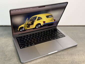MacBook Pro 14'' 2021 / M1 Pro / 16GB / 512GB SSD / Space - 2