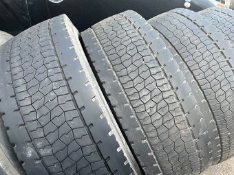 Pneu 275/70r22.5 275/70/22.5 275-70-22.5 - 2