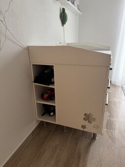 Přebalovací komoda - 2