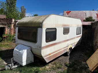 Obytný karavan - 2