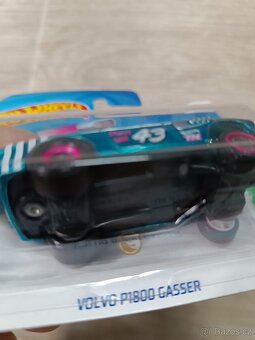 Hot wheels volvo p1800 gasser super treasure hunt - 2